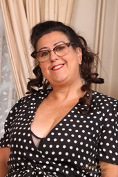 naked mature ladies