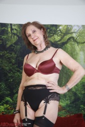 nude older women pictures