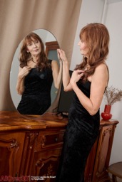 nude older women pictures