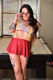 Naked Milf & Moms FTV Pictures