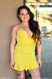 Naked Milf & Moms FTV Pictures